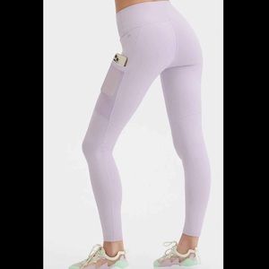 Fabletics On-The-Go Leggings
